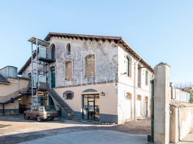 Local comercial en Alquiler en Caputxins - Ambulatori