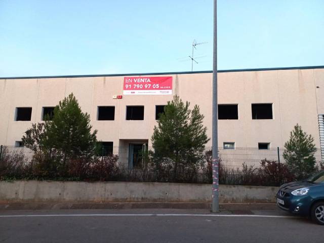 Nave industrial en Venta en San Mateo de Gállego