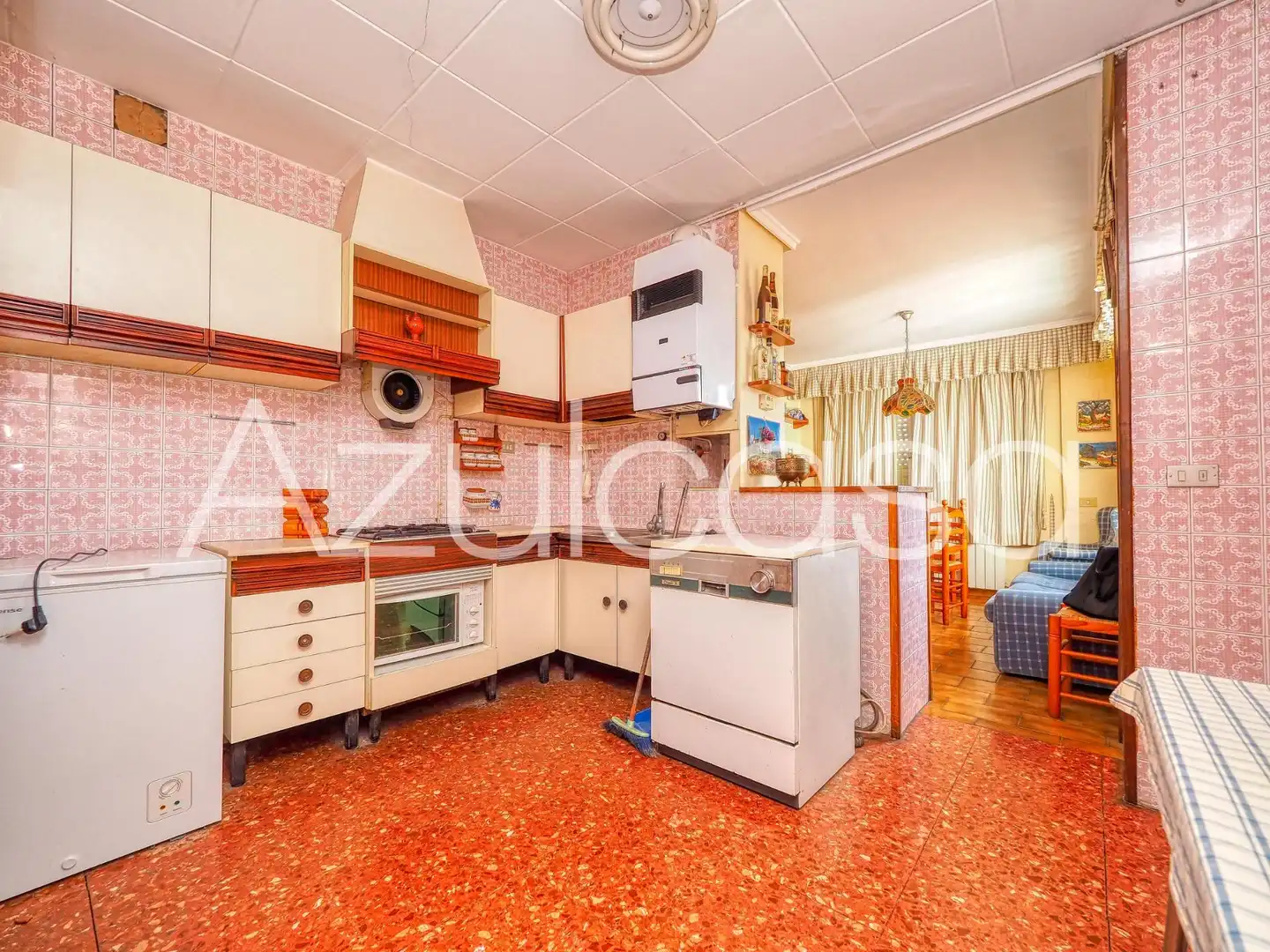 Cuina de Casa o xalet en venda en Banyeres de Mariola amb Calefacció i Terrassa