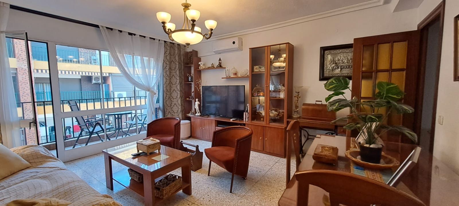 Living room of Flat for sale in Puertollano  with Air Conditioner, Heating and Balcony