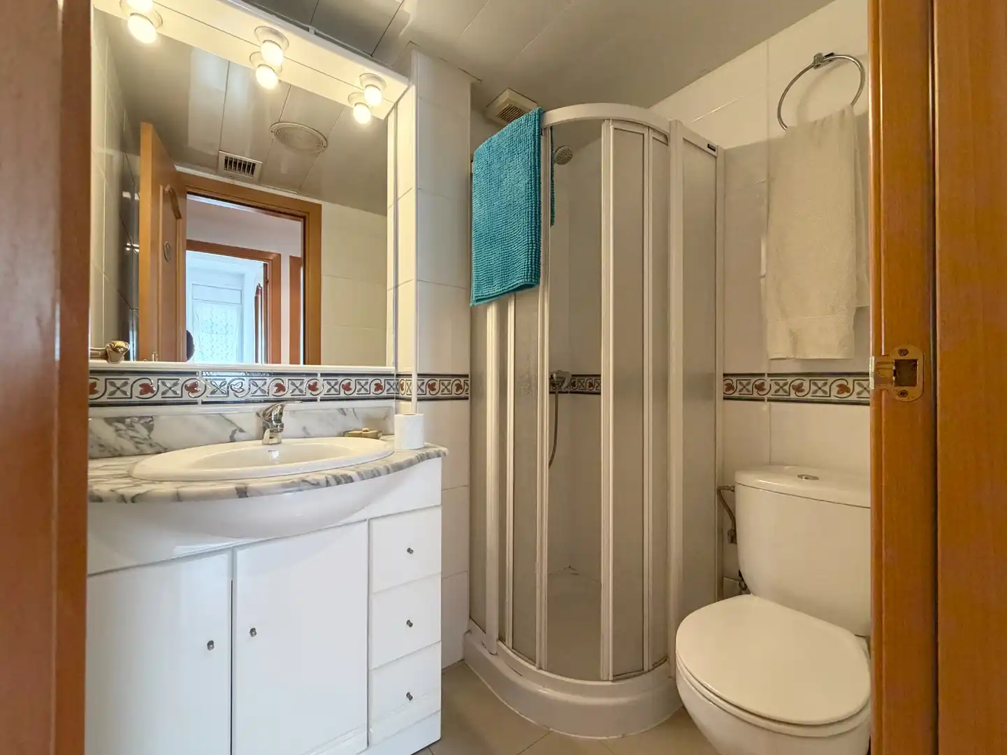 Badezimmer von Wohnung zum Verkauf in Sant Sadurní d'Anoia mit Klimaanlage, Parkett und Abstellraum