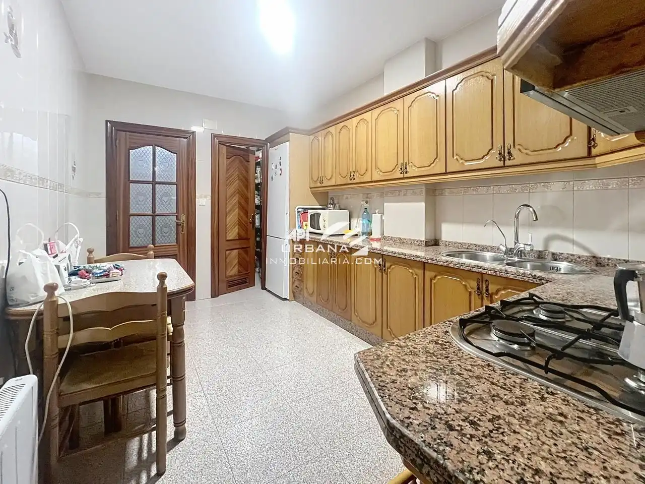 Cocina de Casa o chalet en venta en Lucena con Terraza