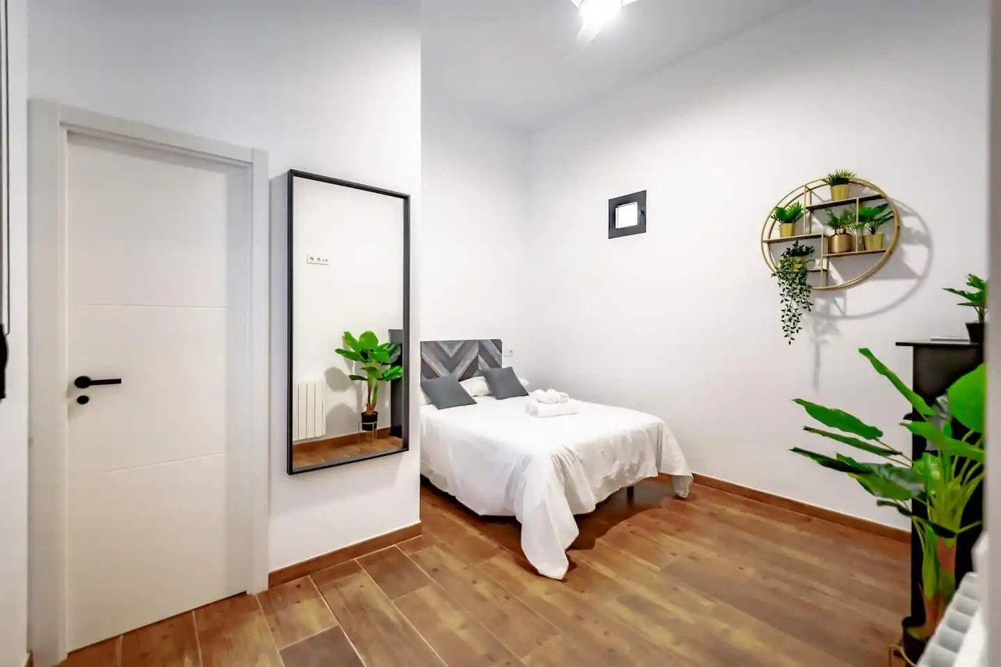Schlafzimmer von Wohnung zur Miete in Sevilla mit Terrasse, Möbliert und Internet