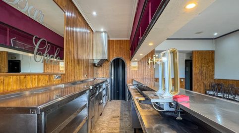 Foto 3 von Geschaftsraum zum Verkauf in Calle del Pintor Moreda, 17, Alberite, La Rioja