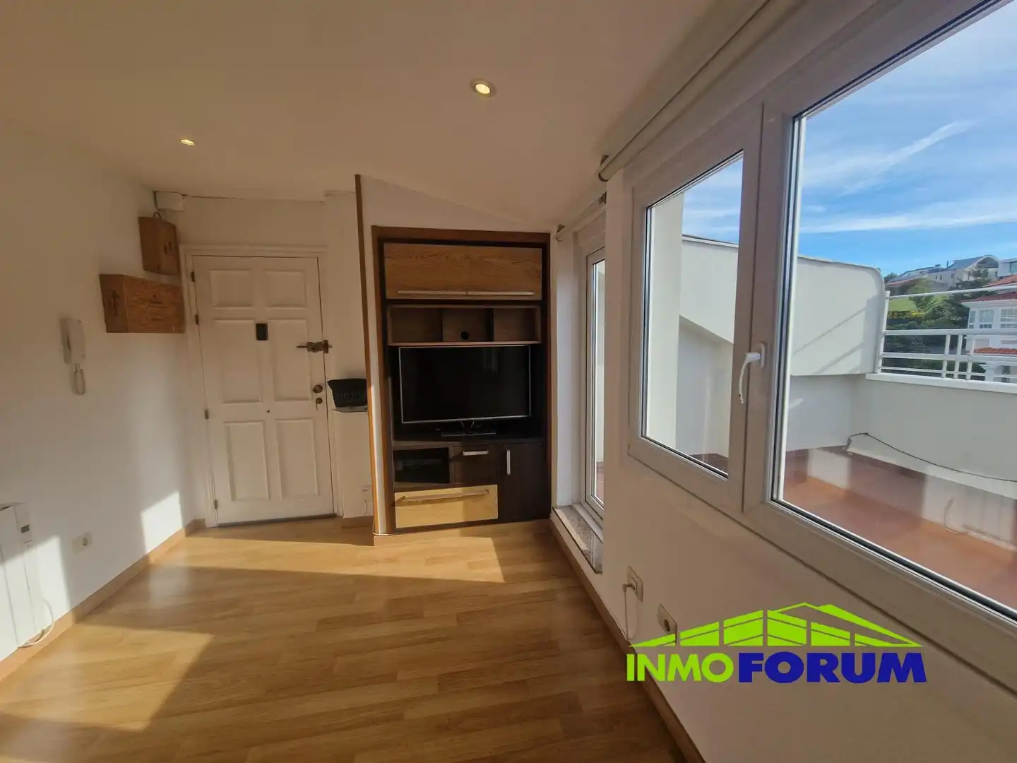 Attic for sale in Oleiros, A Coruña