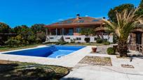Swimming pool of House or chalet for sale in El Escorial  with Air Conditioner, Heating and Private garden