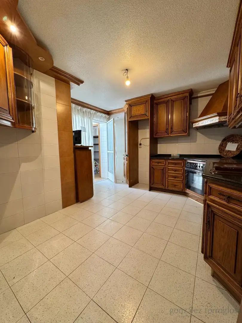 Flat with lift for sale in Lorca Ciudad, imagen 2