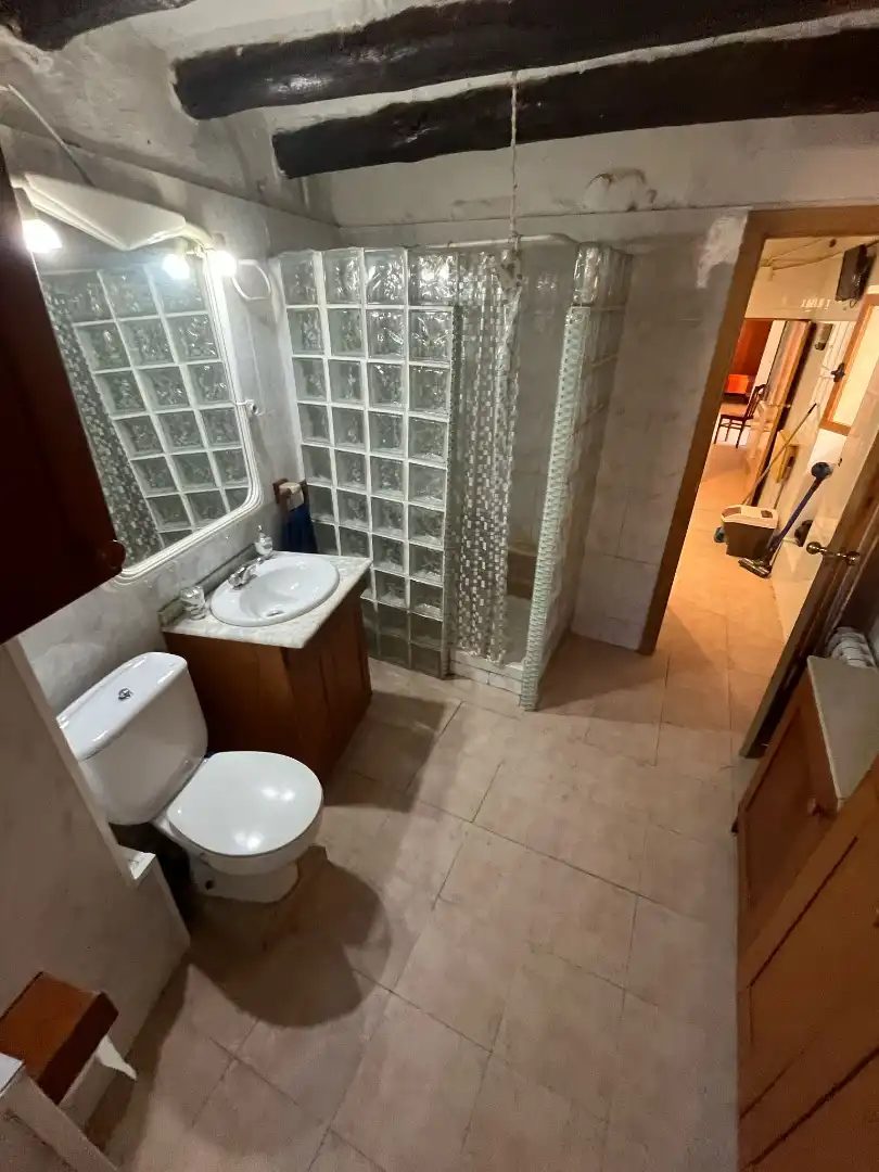 Badezimmer von Haus oder Chalet zum Verkauf in Tàrrega mit Heizung, Möbliert und Ofen