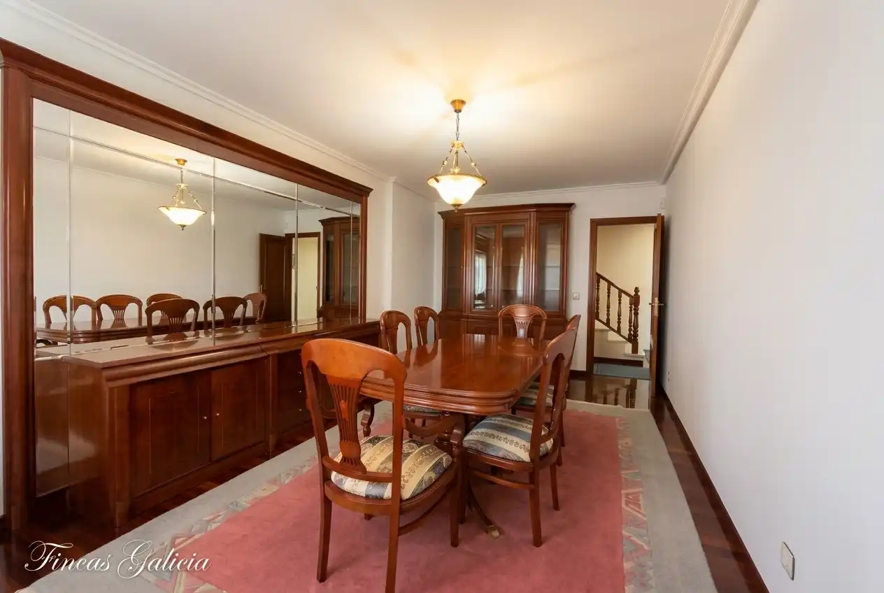 Comedor de Casa adosada en venta en Verín con Calefacción, Jardín privado y Terraza