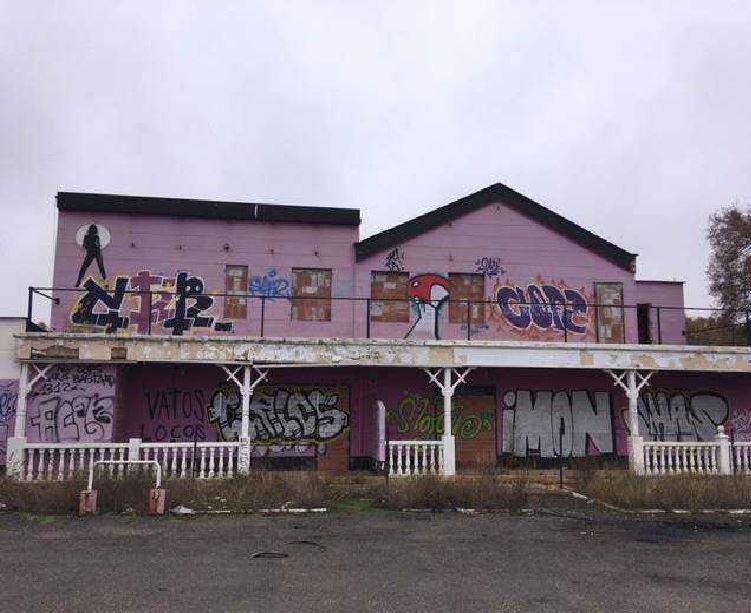 Vista exterior de Edifici en venda en Revillarruz