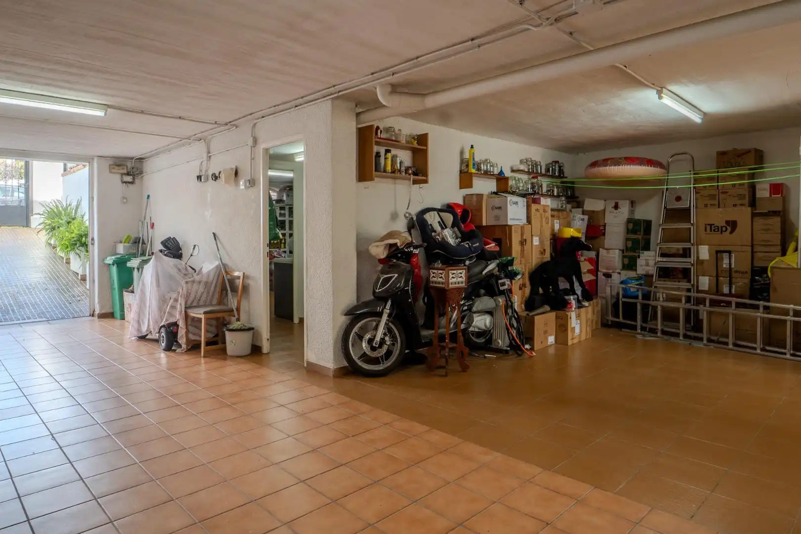 Detached homes for sale in Córdoba  with Private garden, Terrace and Storage room