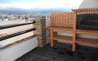 Terrasse von Einfamilien-Reihenhaus miete in Huétor Vega mit Klimaanlage und Terrasse