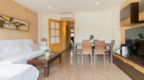 Foto 2 de Casa adosada en venta en Plaza Plaza Clara Campoamor, Zona Alta, Puçol