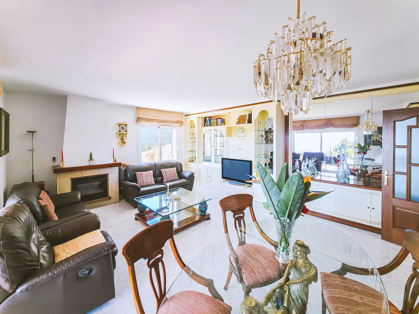 Wohnzimmer von Haus oder Chalet zum Verkauf in Sant Cebrià de Vallalta mit Heizung, Privatgarten und Terrasse