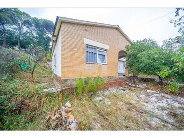 Casa en venta en Calle Avet