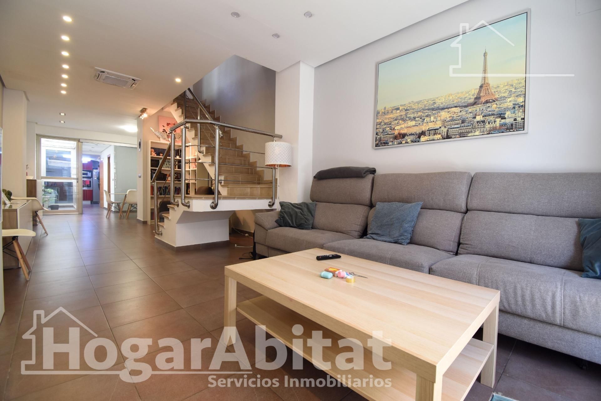 Sala de estar de Casa o chalet en venta en Sueca con Aire acondicionado, Calefacción y Jardín privado