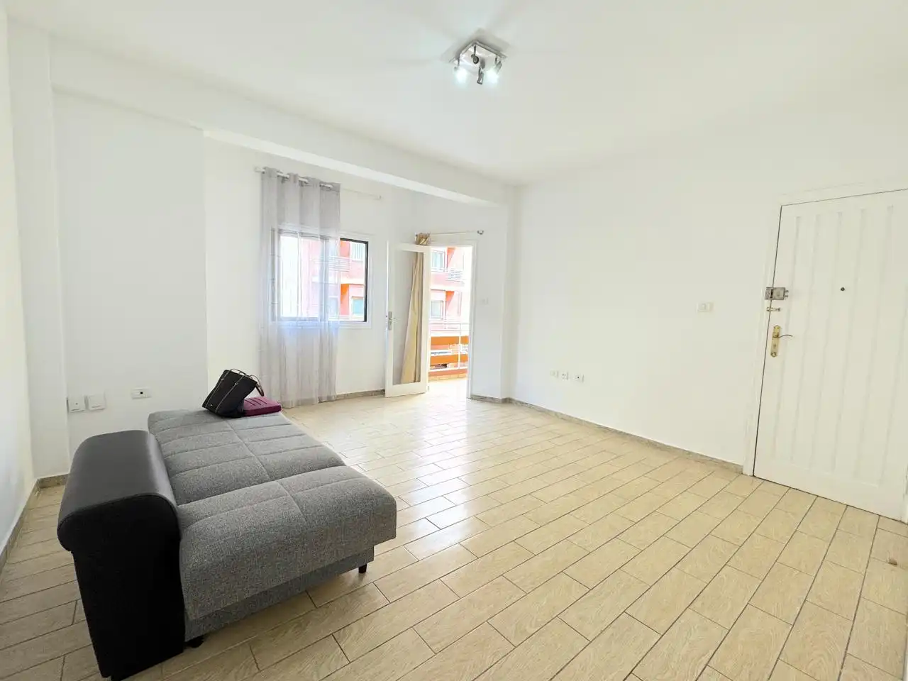 Sala d'estar de Pis en venda en  Santa Cruz de Tenerife Capital amb Terrassa