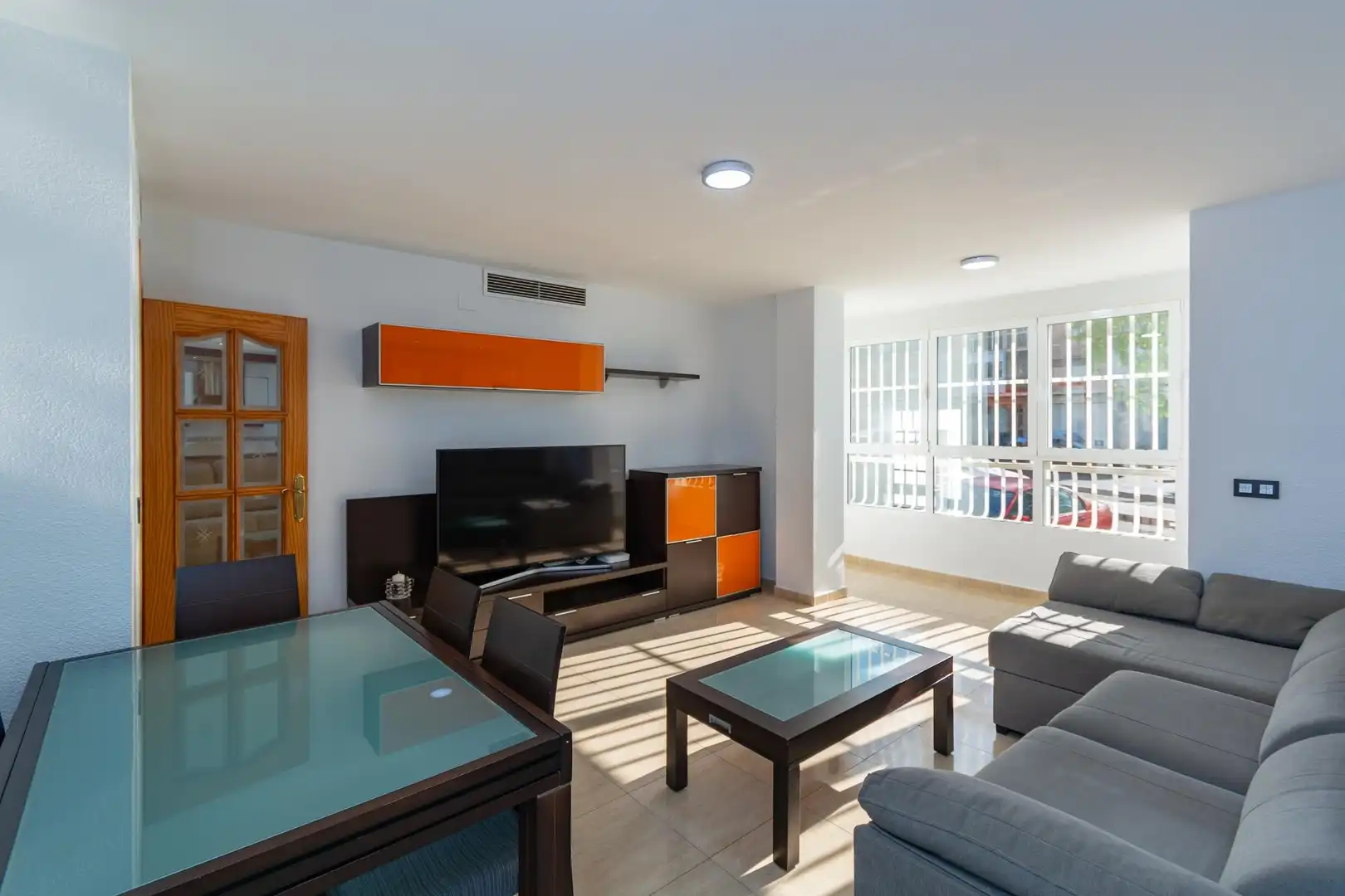 Sala de estar de Piso en venta en Cartagena con Aire acondicionado, Trastero y Amueblado