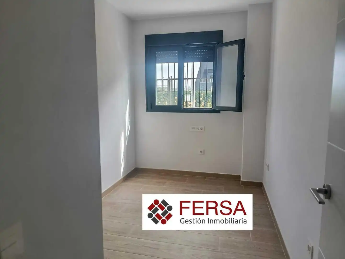 Habitación de Piso de alquiler en El Puerto de Santa María con Aire acondicionado, Calefacción y Terraza