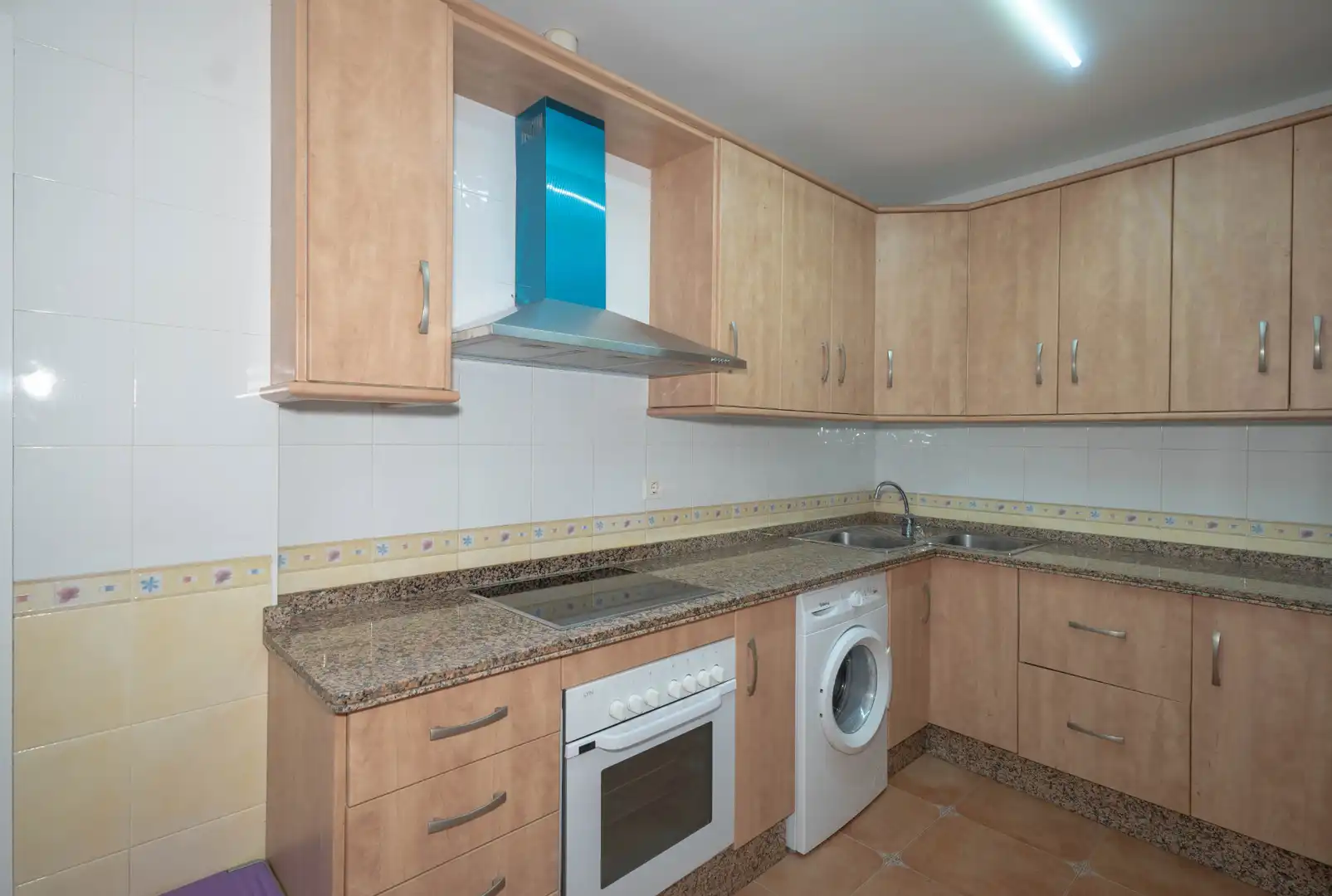 Küche von Einfamilien-Reihenhaus zum Verkauf in Albuñol mit Terrasse, Möbliert und Balkon