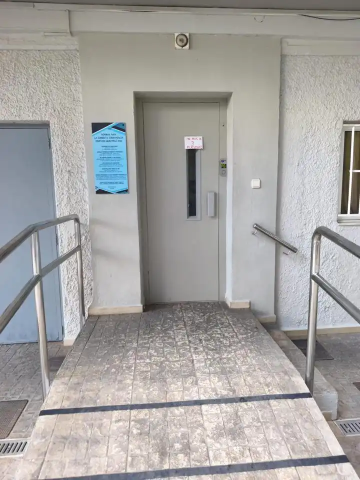 Appartement compact avec ascenseur à vendre à Avinguda el Racó, imagen 3