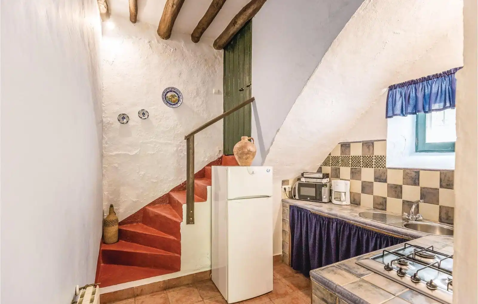 Kitchen of Houses for sale in Málaga  with Private garden, Swimming Pool and Furnished
