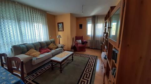 Foto 2 de Piso en venta en Calle Viñalta, Allende el Río, Palencia