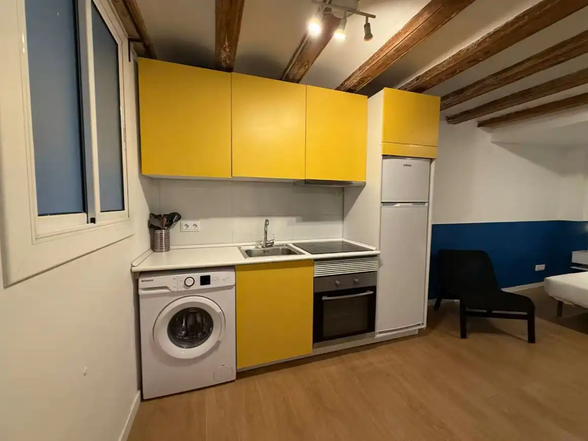 Küche von Wohnung zur Miete in Ciutat Vella
