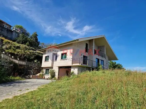 Exterior view of Houses for sale in Moaña  with Heating, Private garden and Parquet flooring