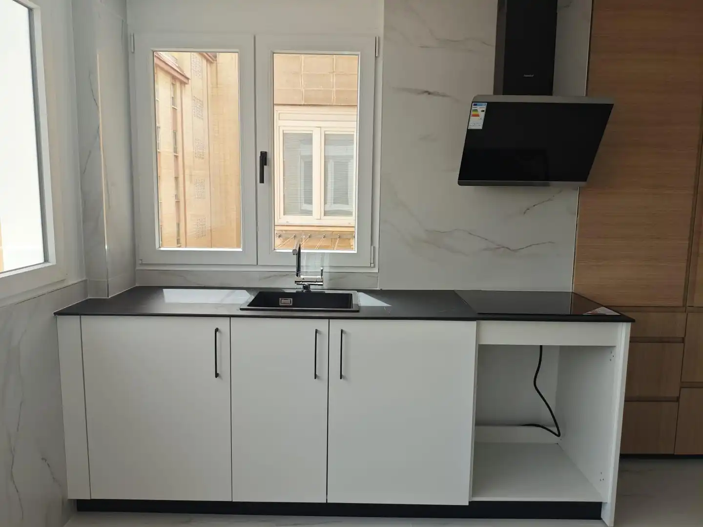 Kitchen of Flat for sale in Petrer  with Terrace and Balcony