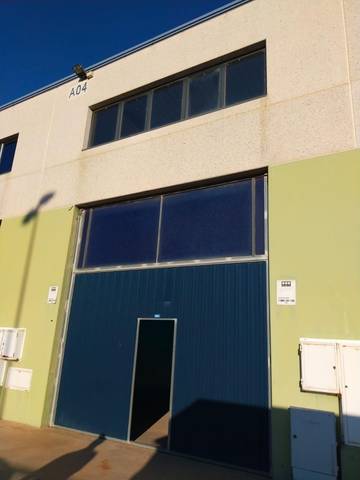 Nave industrial en Venta en Calle ROMERO en Cartuja Baja