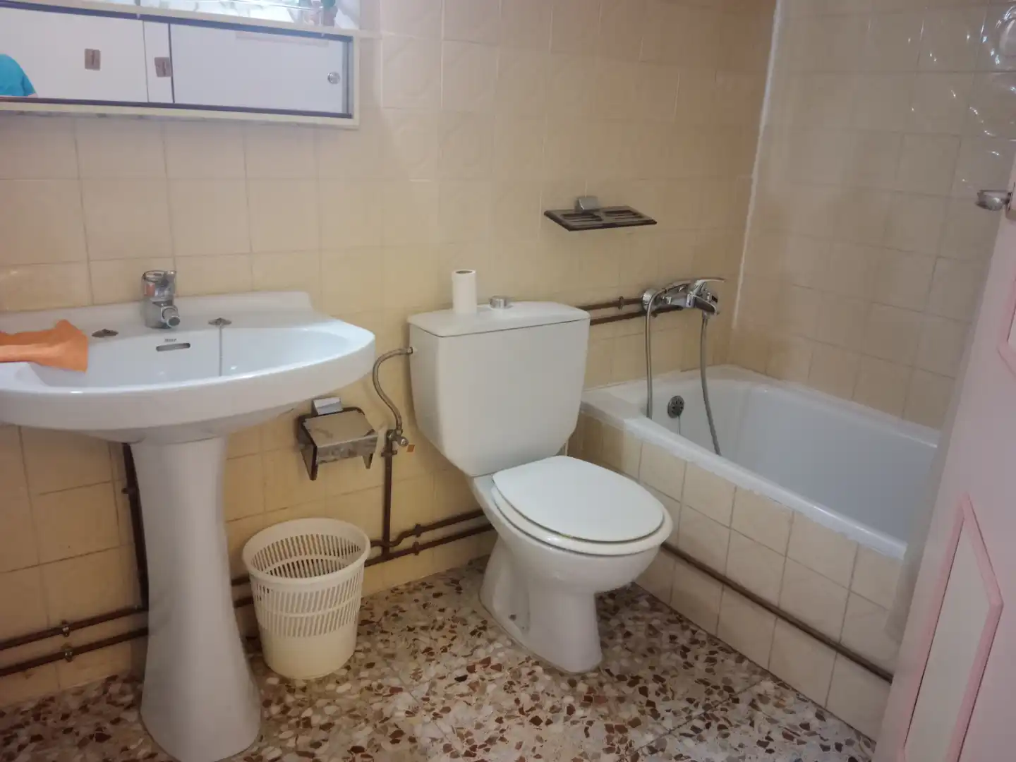 Bathroom of Detached homes for sale in Villanueva de la Reina  with Air Conditioner and Balcony