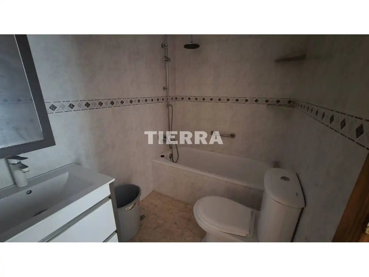 Flat with terrace for sale in Calle almudena, imagen 19