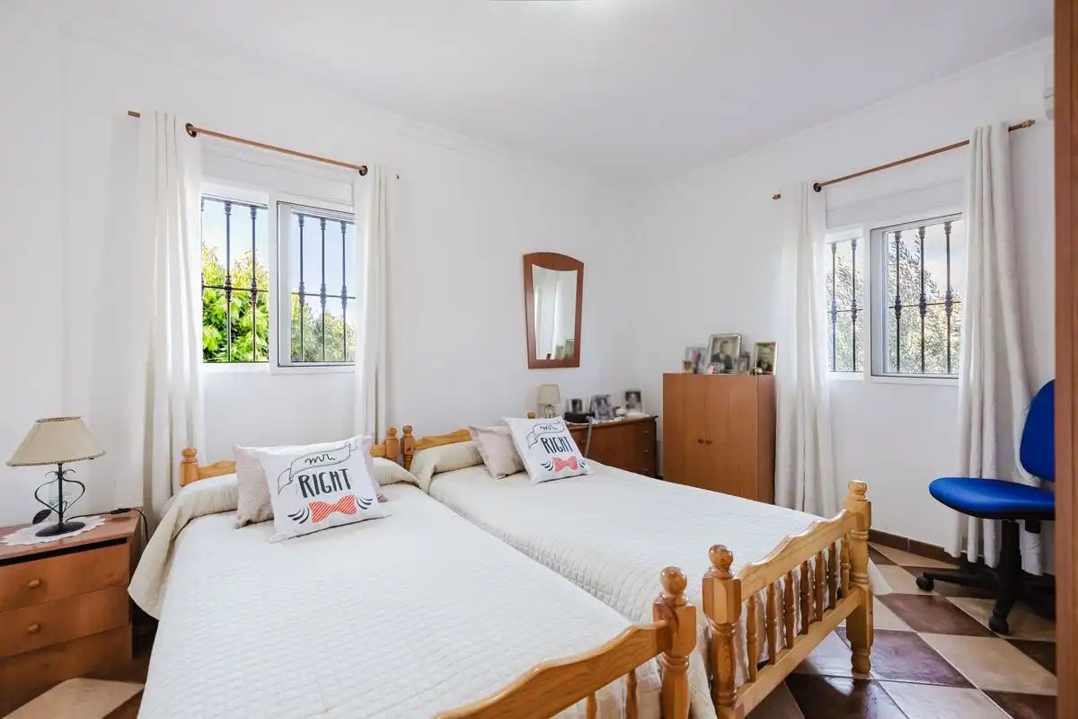 Villa con giardino in vendita a Alcaucín, imagen 16
