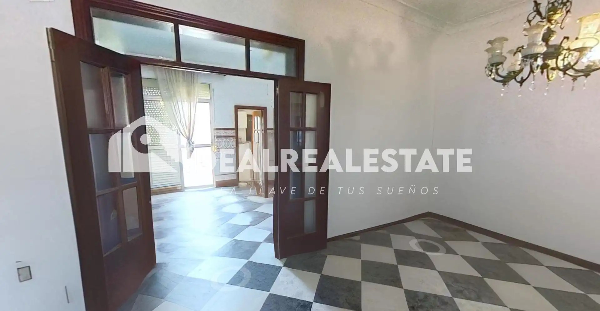 Houses for sale in Brenes  with Air Conditioner, Terrace and Storage room