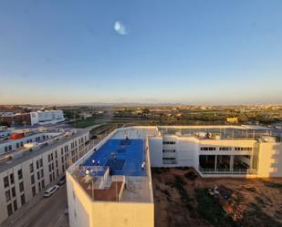 Piscina de Apartament en venda en Burjassot amb Aire condicionat, Calefacció i Terrassa