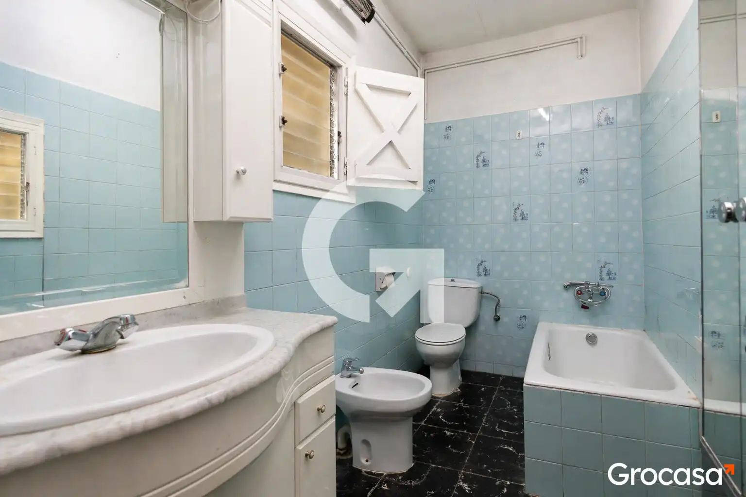 Bathroom of Flat for sale in Sant Vicenç Dels Horts  with Heating, Private garden and Terrace