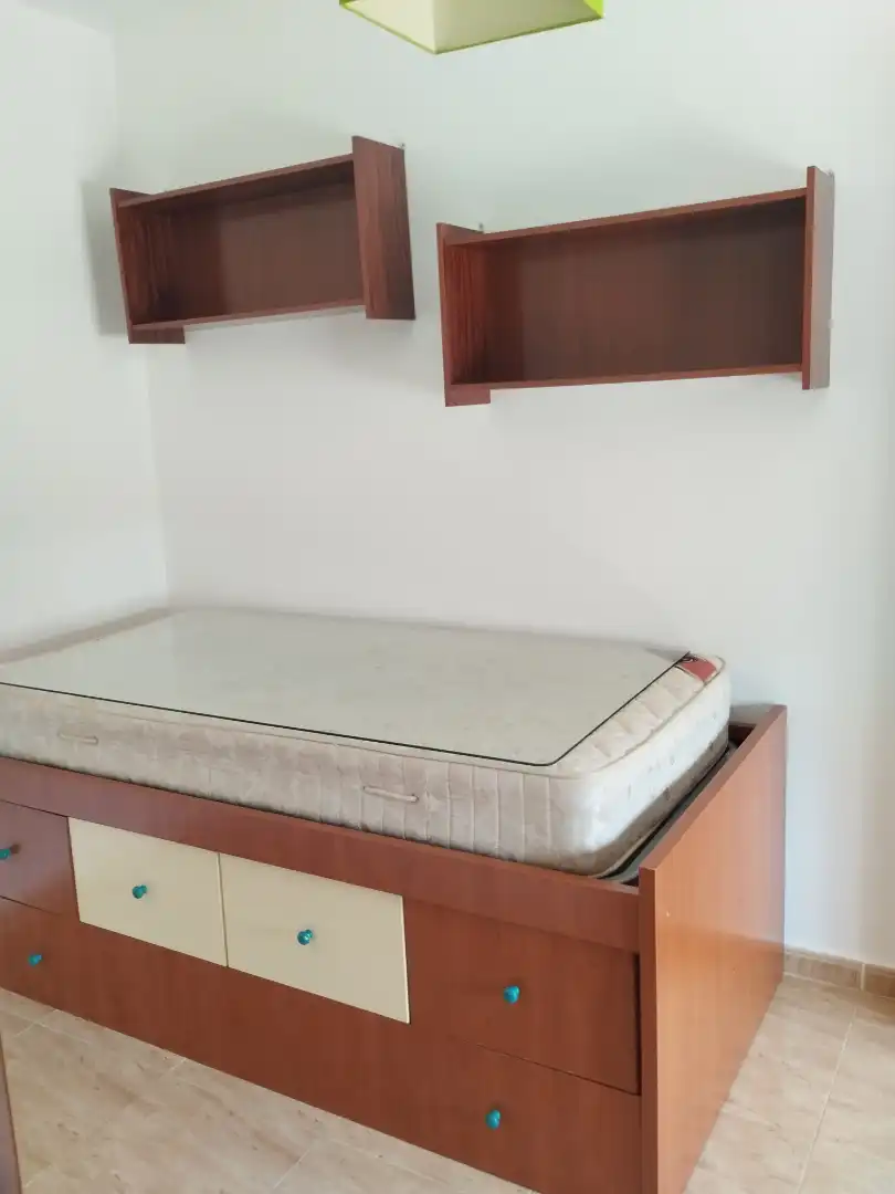 Habitación de Casa adosada en venta en La Albuera con Balcón