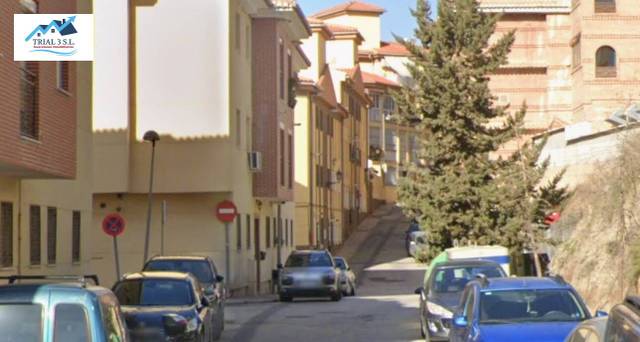 Piso en Venta en Camino Zagal en Angustias - Chana - Encina