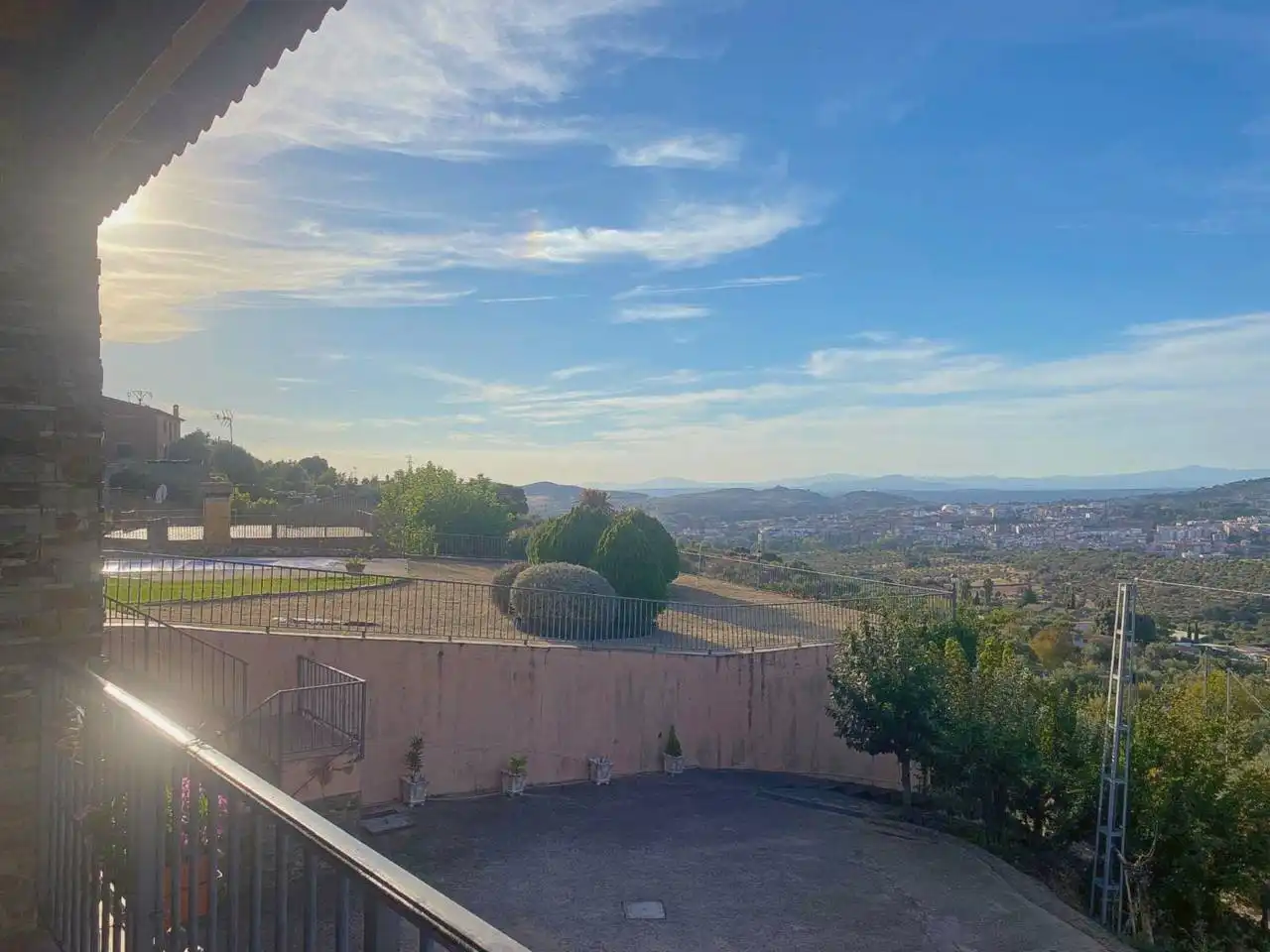 Exterior view of Houses for sale in Plasencia  with Air Conditioner, Private garden and Swimming Pool