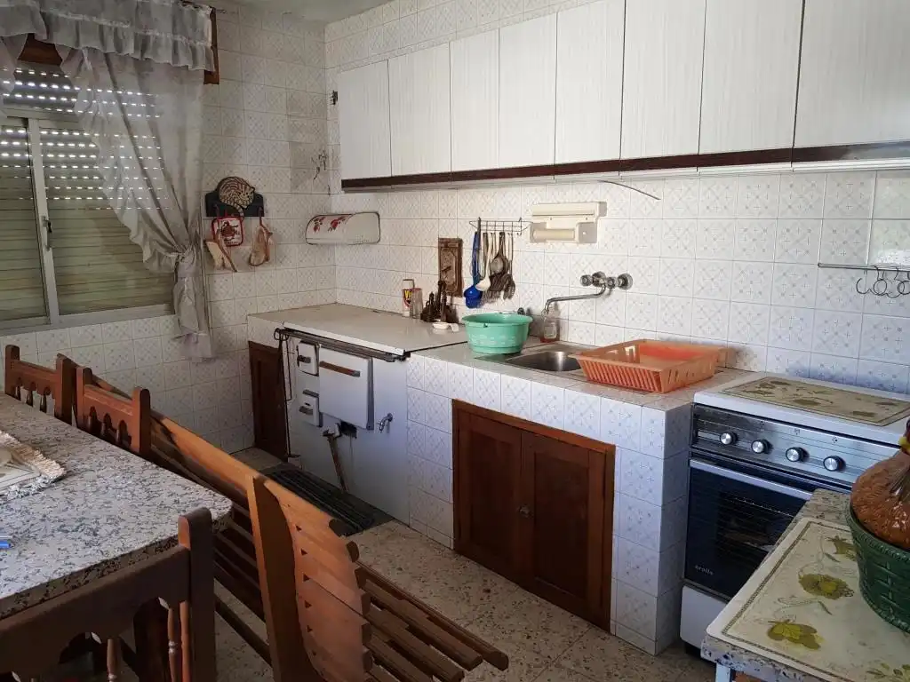 Cuina de Casa o xalet en venda en Ramirás amb Terrassa, Moblat i Balcó