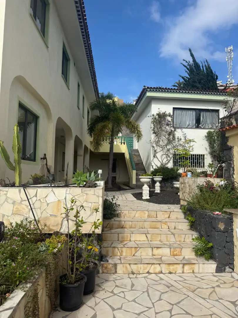 Vista exterior de Casa o chalet en venta en Santa Úrsula con Jardín privado, Terraza y Piscina