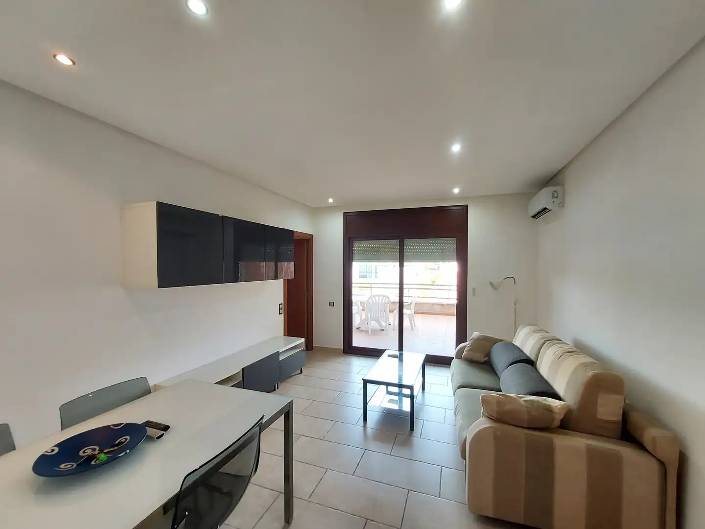 Living room of Apartments for sale in El Vendrell  with Air Conditioner, Heating and Terrace