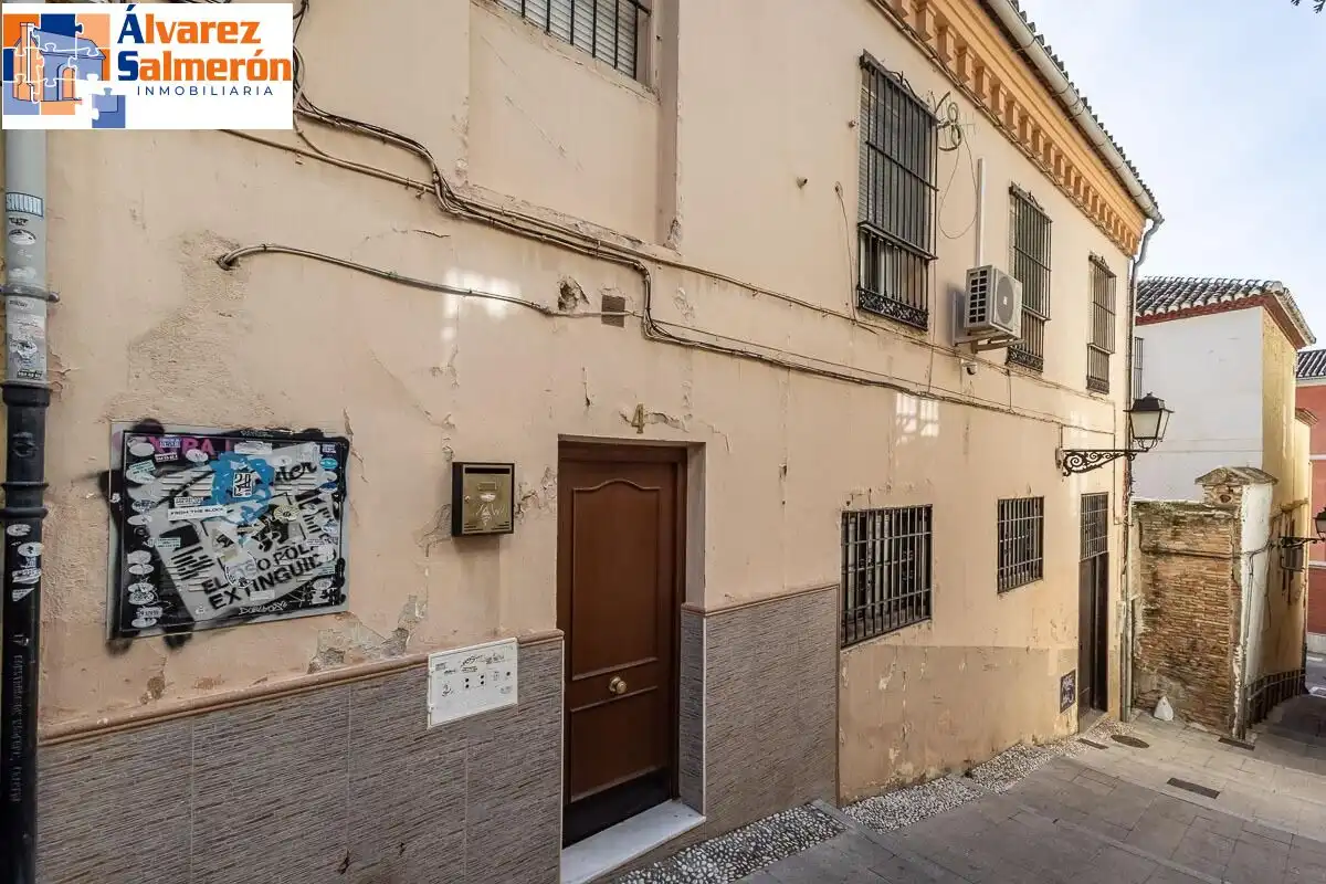 Vista exterior de Piso en venta en Centro
