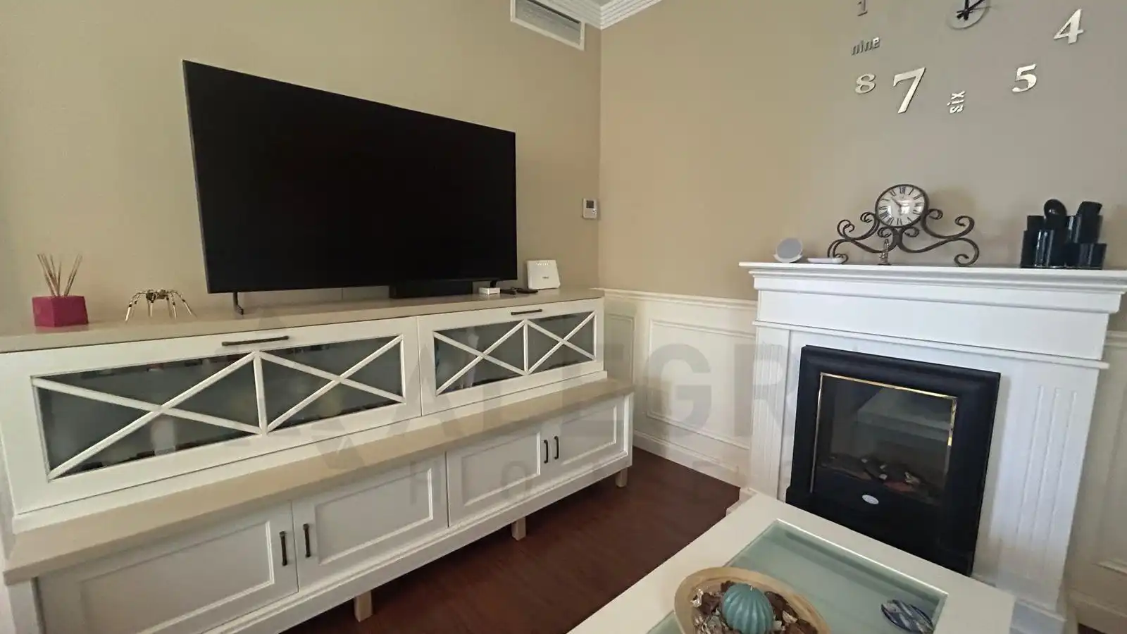 Living room of Houses for rent in Jerez de la Frontera  with Air Conditioner, Private garden and Storage room