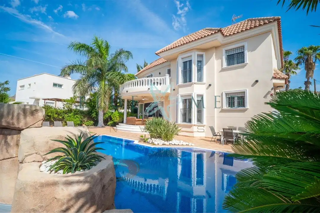 Villa con terrazza in vendita a Avenida del Oeste 1, imagen 15