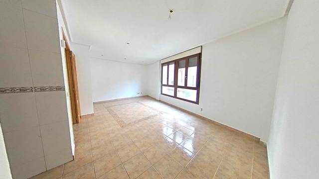Piso en Venta en Miguel Villanueva en Zarrat&#xF3;n