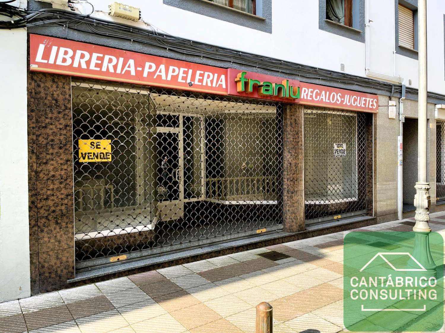 Local en venda en Navia