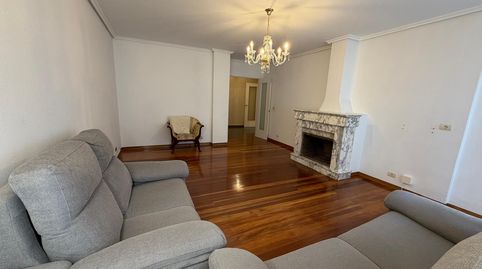 Foto 3 de Piso de alquiler en Rúa Do Progreso, Centro - Recinto Amurallado, Lugo Capital