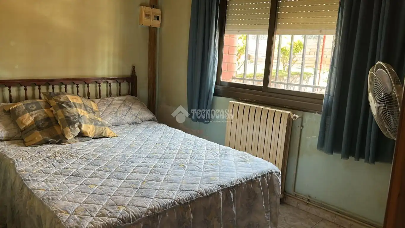 Dormitori de Casa o xalet en venda en Rubí